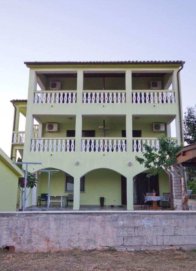 Holiday Home Matosevic Medulin Luaran gambar